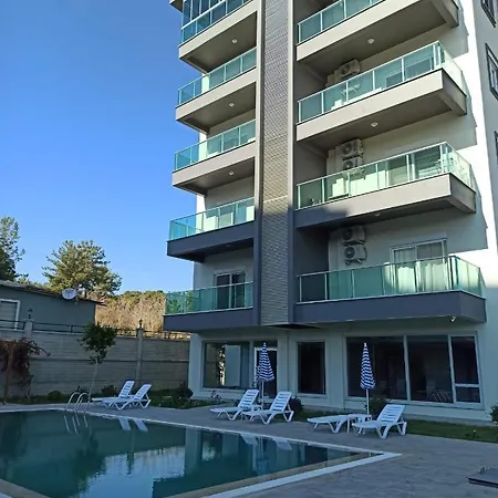 Newly Built One Bedroom Apartment With Pool Appartement